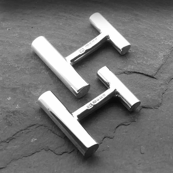 Minimalist round bars